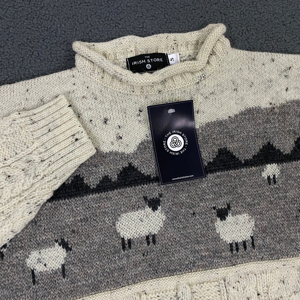 The Irish Store Sweater Women Small Cream Sheep Intarsia Cable Knit Wool Aran